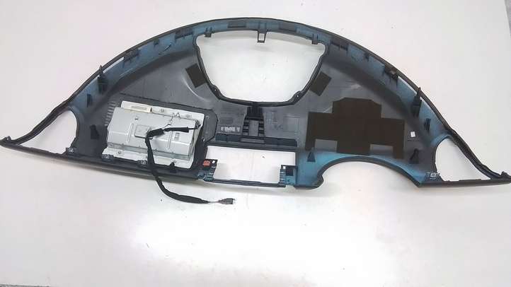 Citroen C4 (2011 - 2016)  9646339077 Панель