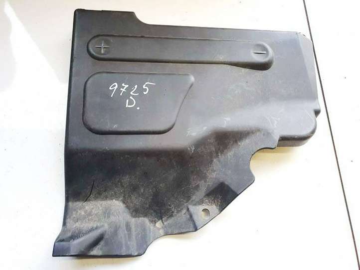 Citroen C5 (2001 - 2004)  9632647780 Крышка ящика аккумулятора