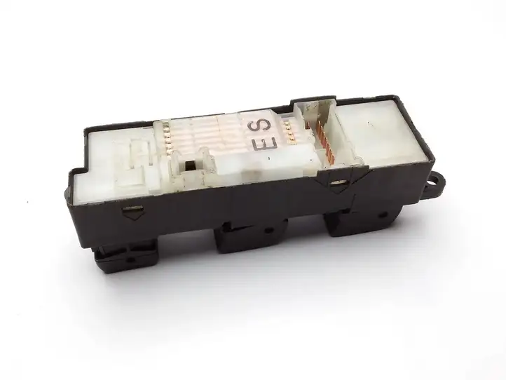 Nissan X-Trail T30 (2001 - 2007) 254012Y910 Блок кнопок стеклоподъемников — фото 2