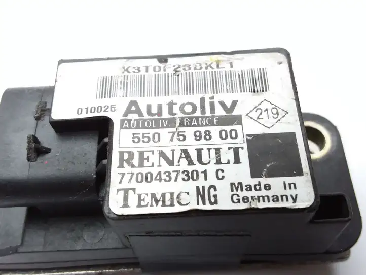 Renault Scenic I (1996 - 2003) 7700437301C Датчик удара SRS — фото 4