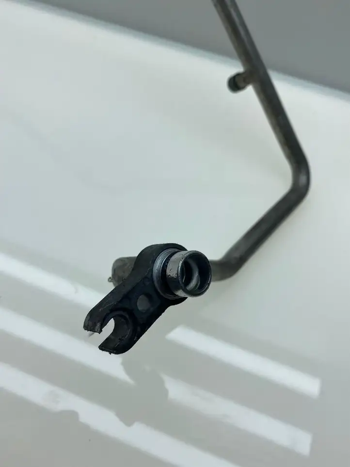 Subaru Forester SG (2006 - 2008) 73422SA010 Трубки и шланги кондиционера — фото 2