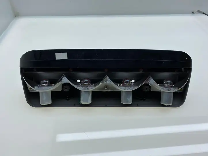 Subaru Forester SG (2006 - 2008) 84701FC030ND Дополнительный стоп фонарь — фото 4