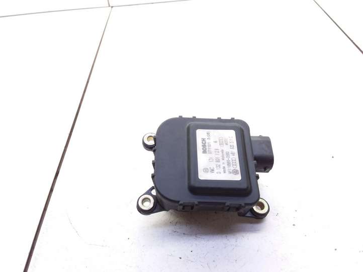 Audi A6 (2001 - 2004)  4B1820511C Двигатель задвижки потока воздуха