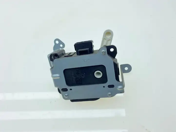 Subaru Legacy (2003 - 2009) 1138002380 Двигатель задвижки потока воздуха — фото 2