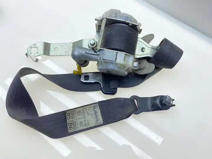 Subaru Outback (2003 - 2007) 64621AG21AJC Передний ремень безопасности — фото 1