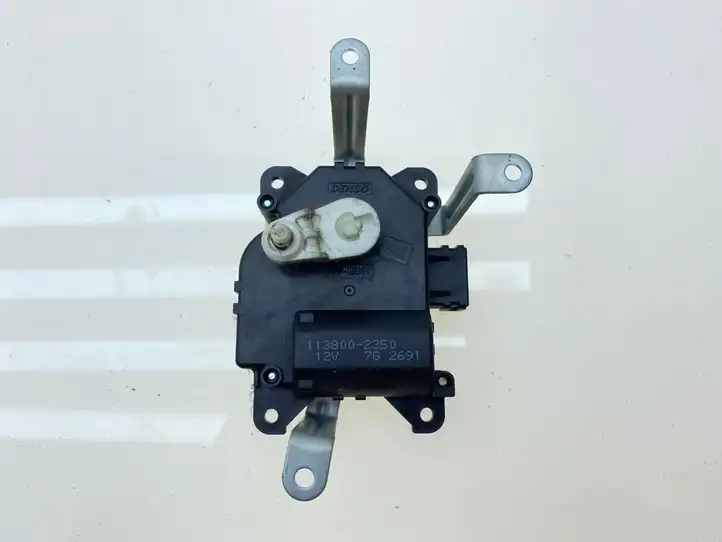 Subaru Outback (2007 - 2009) 1138002350 Двигатель задвижки потока воздуха — фото 2