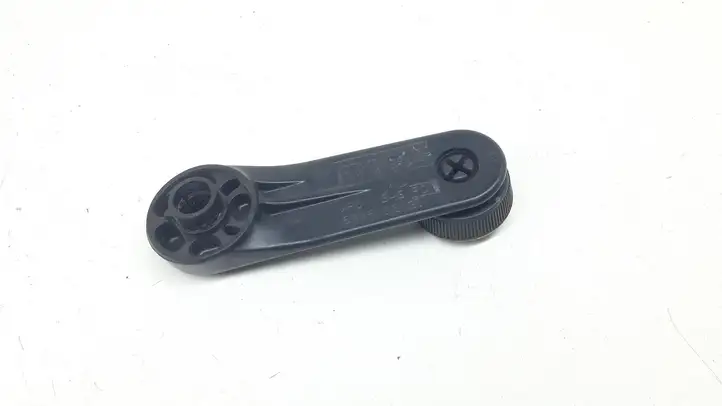 Toyota Avensis T250 (2006 - 2009) 6926002020 Ручка стеклоподъемника — фото 2