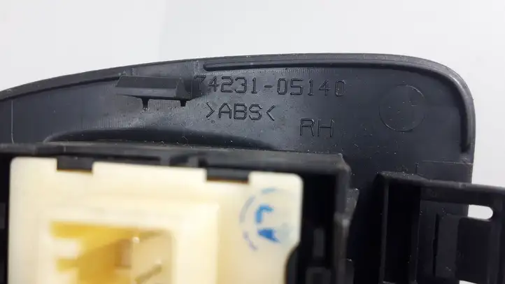 Toyota Avensis T250 (2006 - 2009) 7423105140 Блок кнопок стеклоподъемников — фото 4