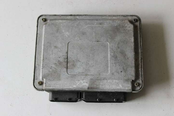 Volkswagen Polo (2005 - 2009)  036906034DD Блок управления двигателя