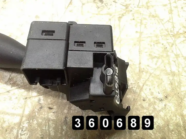 Ford Fiesta (2000 - 2005) 1S7T13335AE Другие включатели / ручки/ переключатели — фото 4
