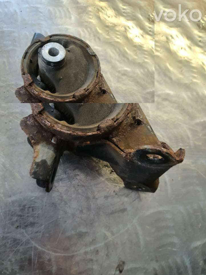 Honda Jazz (2004 - 2008)   Подушка двигателя