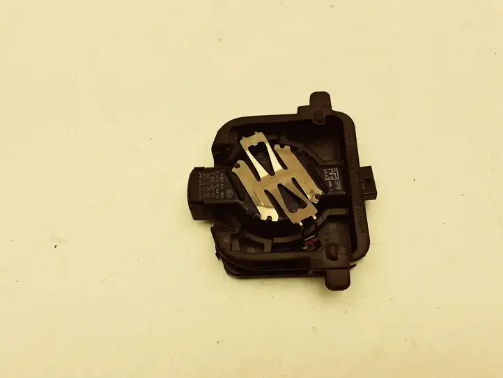 BMW X7 G07 (2018 - ) 9436681 Датчик дождя — фото 4