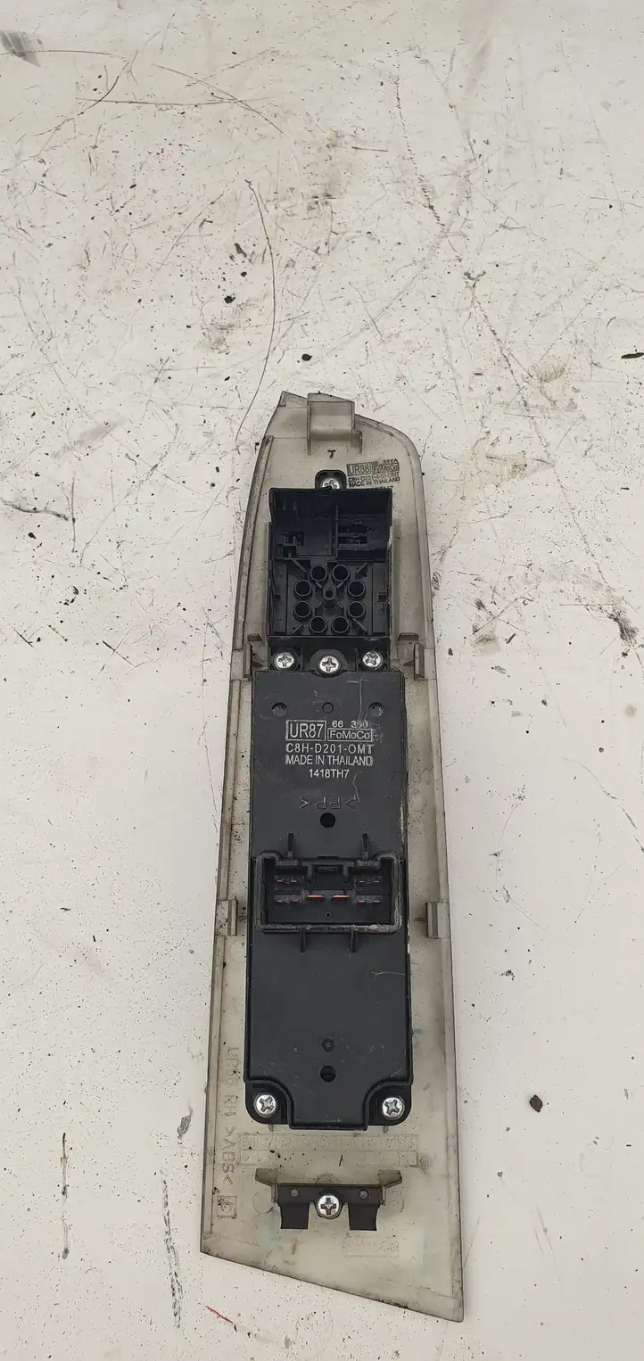 Ford Ranger (2006 - 2009) C8HD201OMT Кнопка стеклоподъемников — фото 2