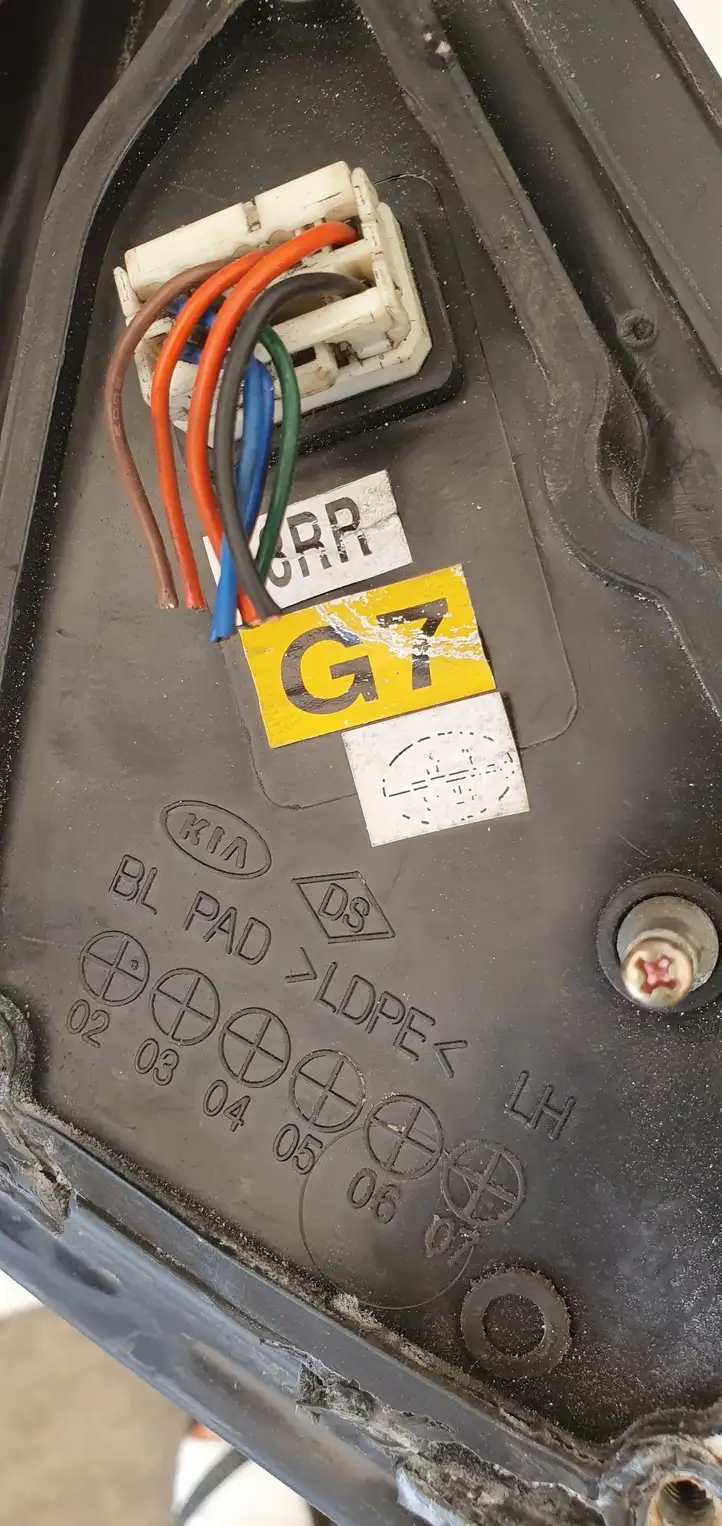 Kia Sorento (2002 - 2006) 18RRG7 Боковое зеркало с электроприводом — фото 3