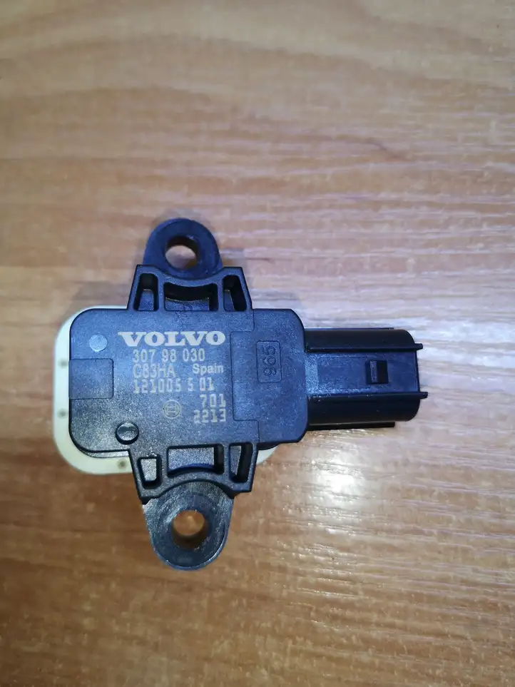 Volvo S60 (2010 - 2013) 30798030 Датчик удара SRS — фото 2