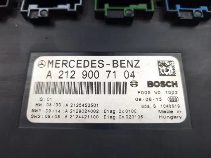 Mercedes-Benz E W211 (2002 - 2009) A2129007104 Блок предохранителей — фото 2