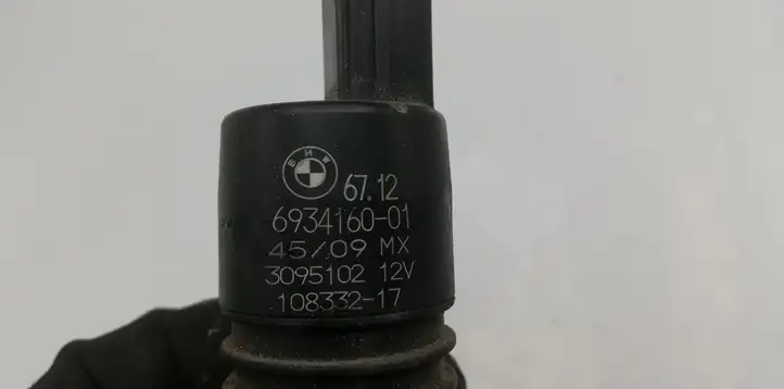 BMW X5 E70 (2006 - 2013) 6712693416001 Насос омывателя стекла — фото 2