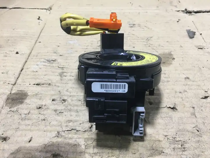 Toyota RAV 4 (XA20) (2000 - 2005) 4201075B189 Контактное кольцо SRS — фото 2