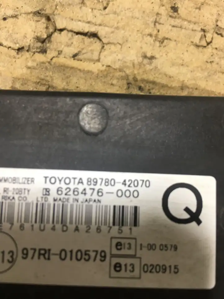 Toyota RAV 4 (XA20) (2000 - 2005) 8978042070 Блок иммобилайзера — фото 4