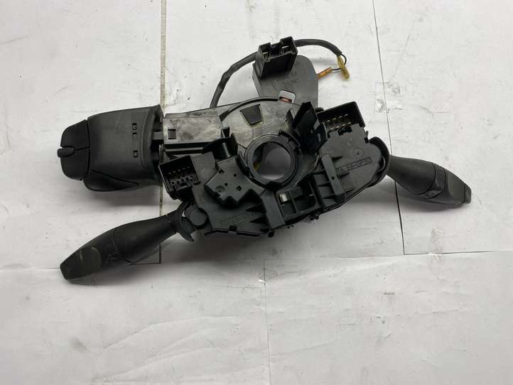 Peugeot 407 (2004 - 2011)  6016537 Комплект ручек