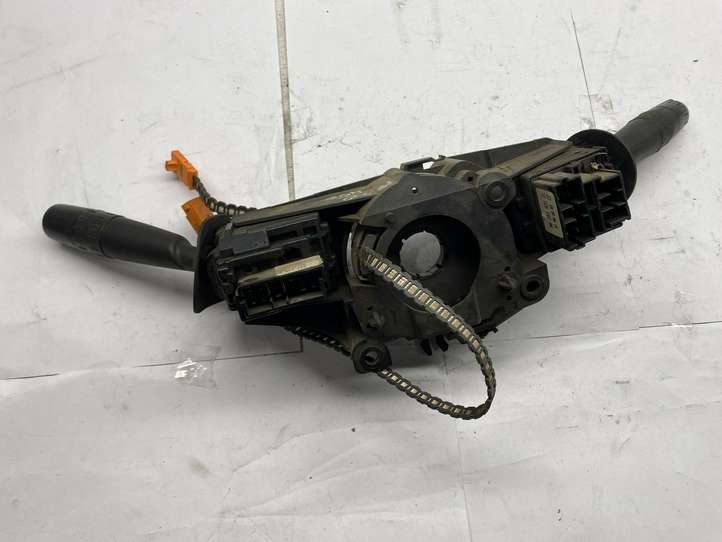 Peugeot 407 (2004 - 2011)  34324502 Комплект ручек
