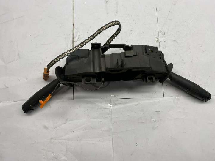 Peugeot 407 (2004 - 2011)  34324502 Комплект ручек