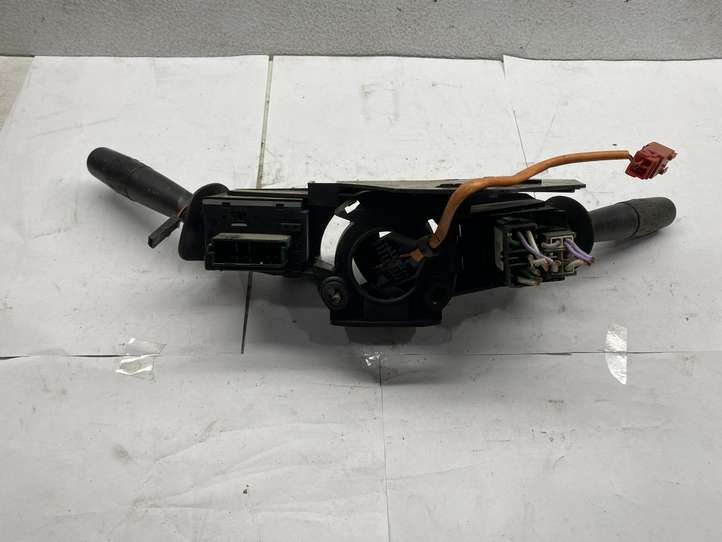Peugeot 407 (2004 - 2011)  34323002 Комплект ручек
