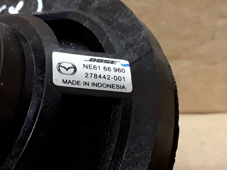 Mazda CX-5 (2012 - 2015)  NE6166960 Громкоговоритель в панели