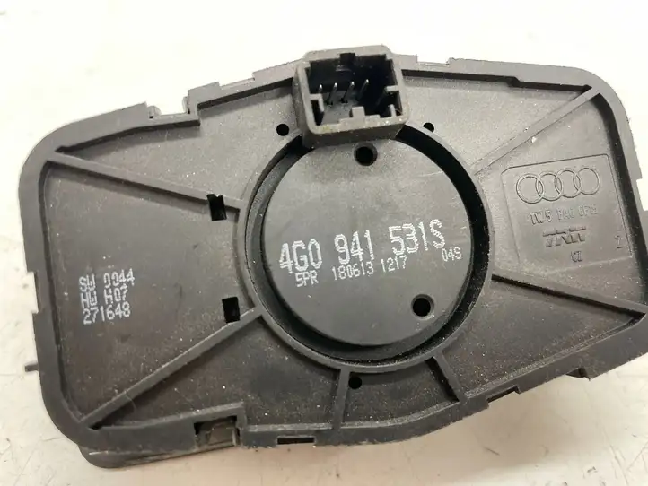 Audi A6 C7 (2011 - 2014) 4G0941531S Включатель фонарей — фото 3