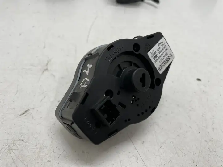 Audi A4 S4 B8 8K (2011 - 2015) 8K0941531G Включатель фонарей — фото 2