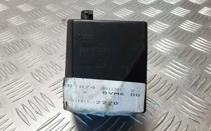 Renault Laguna (2001 - 2005)  8200020613A Замок руля
