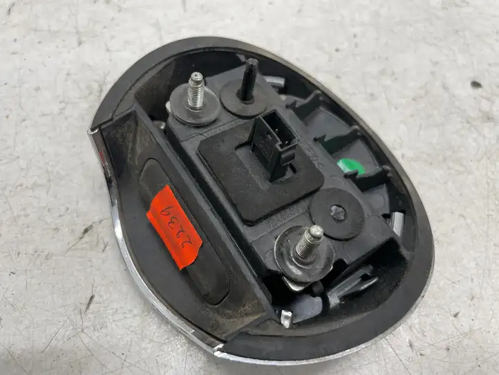 Opel Astra K (2015 - 2020) 13424603 Кнопка закрытия крышки багажника — фото 2