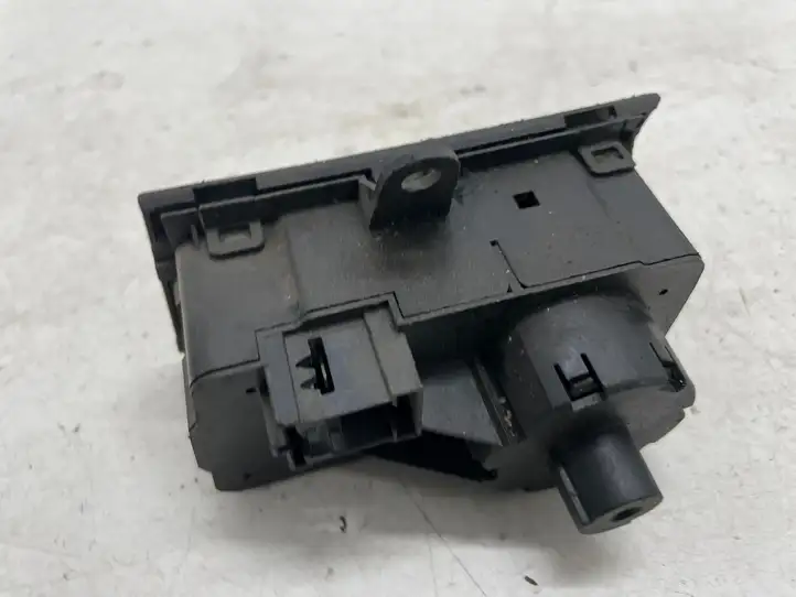 Mercedes-Benz E W211 (2002 - 2009) 2115450304 Включатель фонарей — фото 2