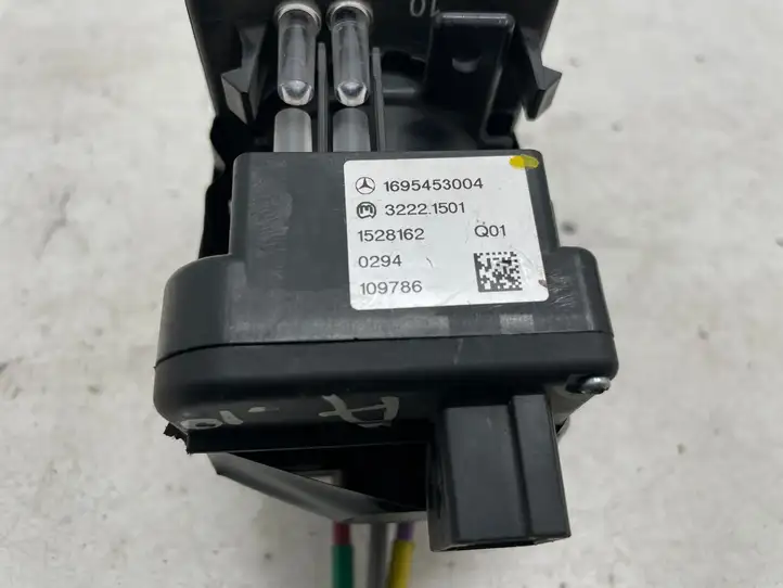Mercedes-Benz B-class W245 (2005 - 2008) 1695453004 Включатель фонарей — фото 3