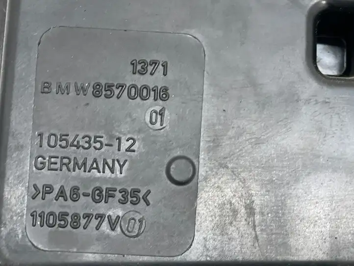 BMW X1 F48 F49 (2015 - 2022) 8570016 Резонатор впуска — фото 2