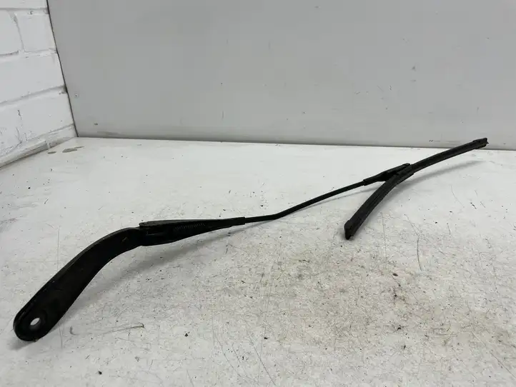 BMW 3 F30 F35 F31 (2012 - 2018) 7260474 Рычаг стеклоочистителя — фото 2