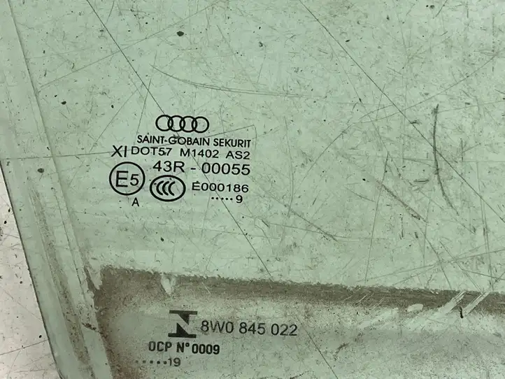 Audi A4 S4 B9 8W (2019 - ) Стекло передней двери — фото 2