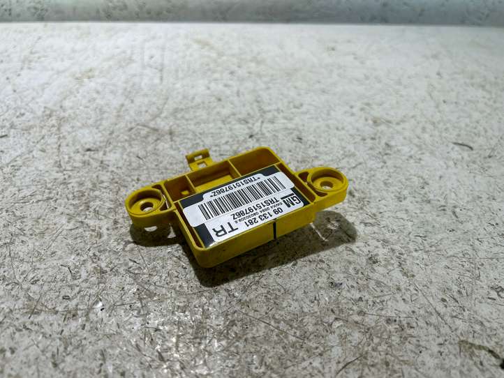 Opel Zafira (1999 - 2003)  09133281 Датчик удара надувных подушек