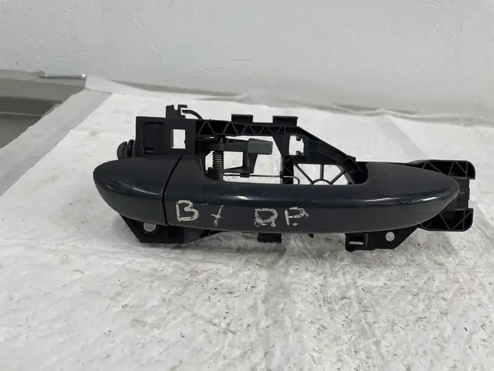 Volkswagen PASSAT B7 (2011 - 2014) 3C0837886H Наружная ручка двери — фото 1