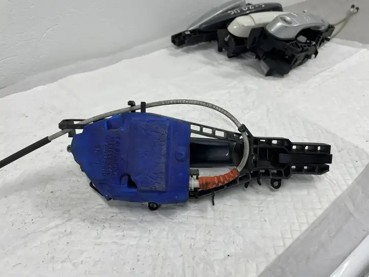 BMW 1 F20 F21 (2011 - 2019) 7321641 Наружная ручка двери — фото 2