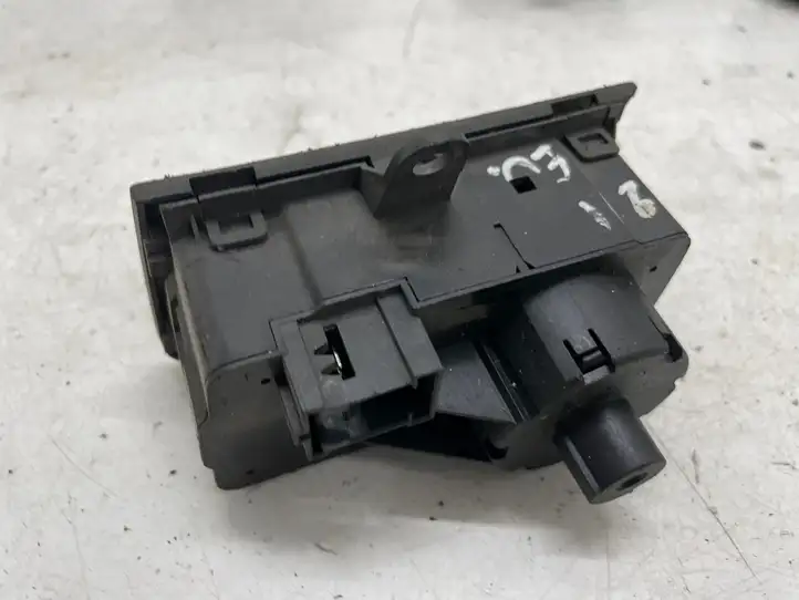Mercedes-Benz E W211 (2002 - 2009) 2115450304 Включатель фонарей — фото 2