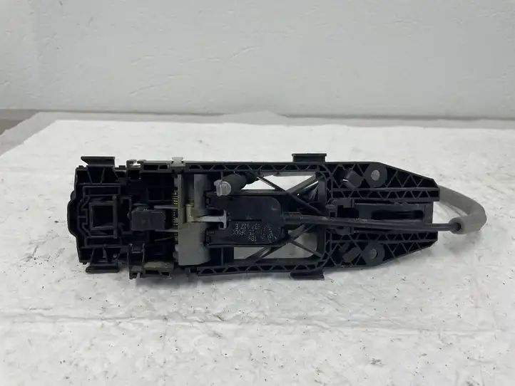 Volkswagen Golf VII (2013 - 2019) 5N0839885H Наружная ручка двери — фото 2