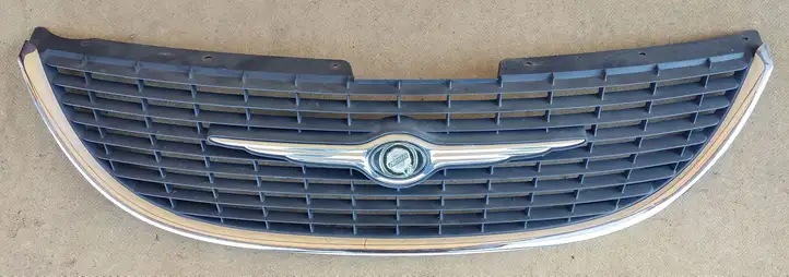 Chrysler Voyager (1996 - 2001) Решетка ACC — фото 1