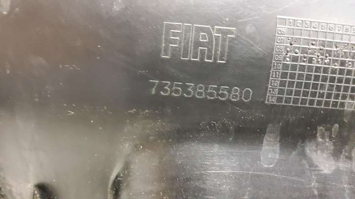 Fiat Bravo (2007 - 2014)  735385580 Обшивка крышки багажника