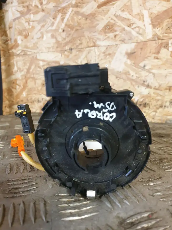 Toyota Corolla E120 E130 (2004 - 2007) Контактное кольцо SRS — фото 2