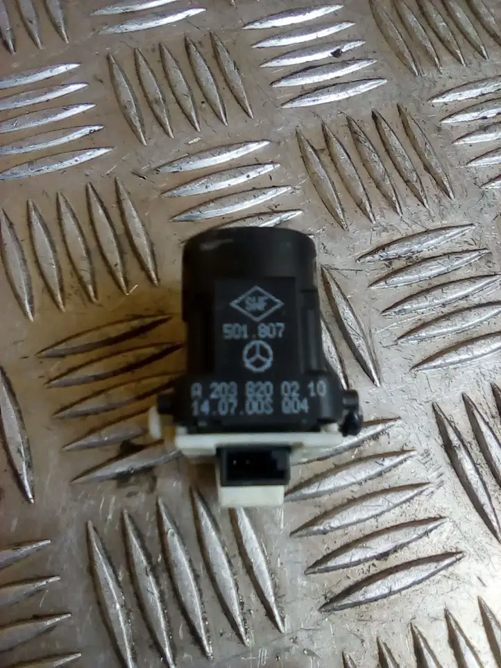 Mercedes-Benz C W203 (2000 - 2007) A2038200210 Блок кнопок стеклоподъемников — фото 3