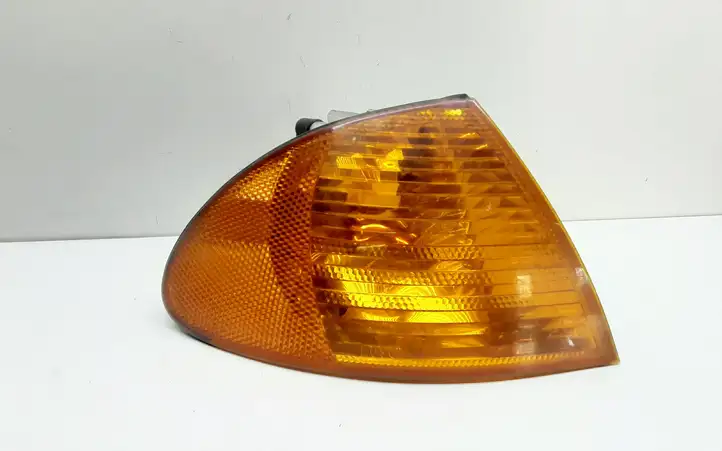 BMW 3 E46 (1998 - 2005) 1315106145 Указатель поворота передний — фото 1