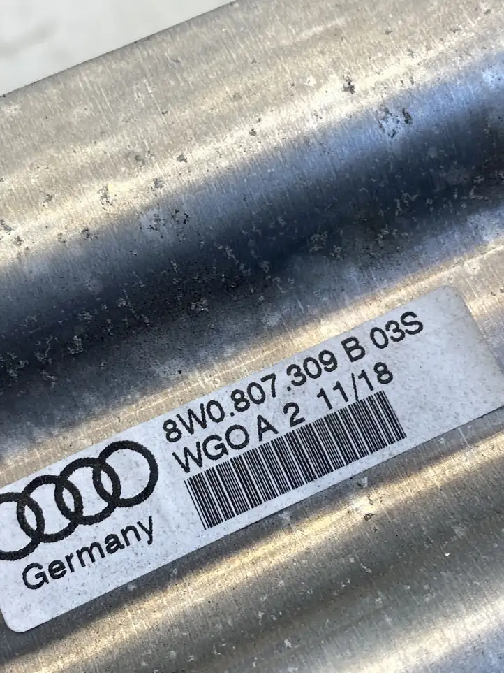 Audi A4 S4 B9 (2015 - 2019) 8W0807309B Усилитель заднего бампера — фото 3