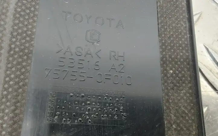 Toyota Corolla Verso AR10 (2004 - 2009) 757550F010 Прочие внешние детали — фото 2
