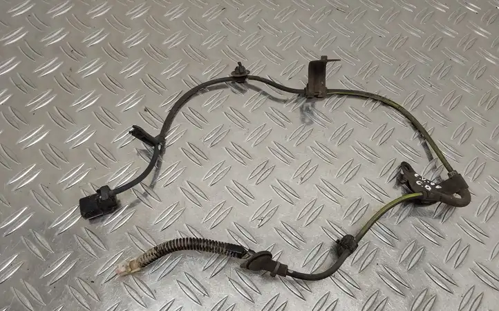 Toyota Corolla Verso AR10 (2004 - 2009) Проводка заднего датчика ABS — фото 1